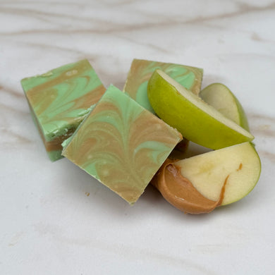 Back To School: Afterschool Apple Peanut Butter